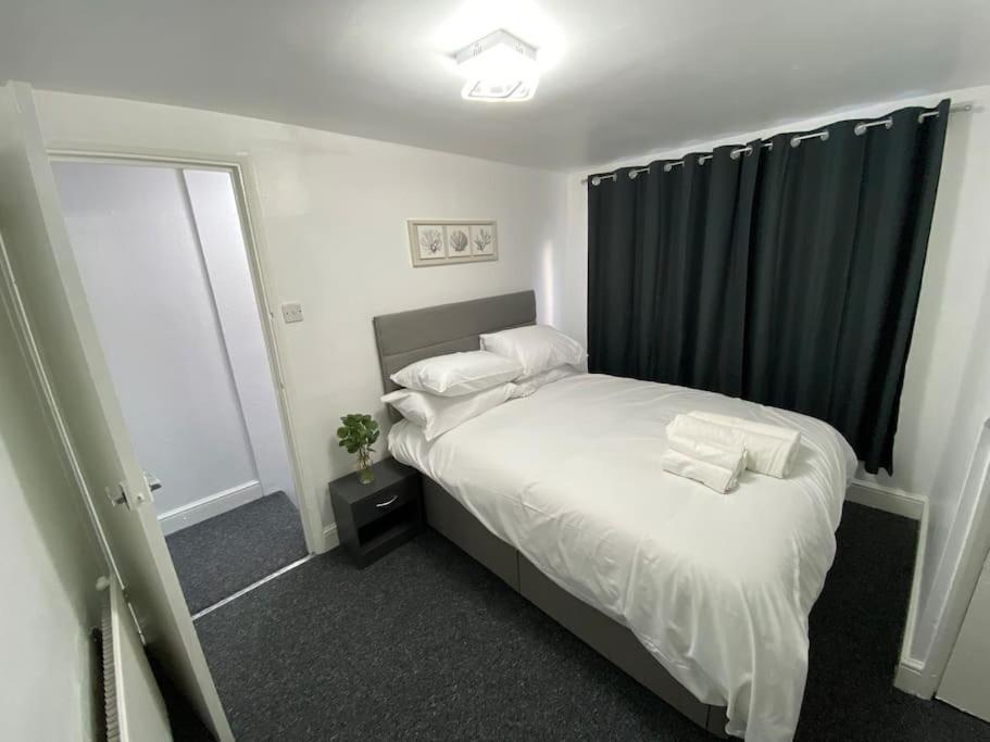 2 Bedroom Flat In Londra Dış mekan fotoğraf