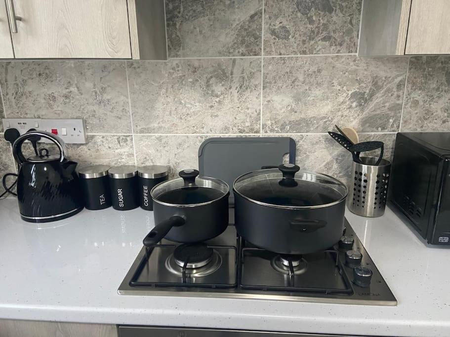 2 Bedroom Flat In Londra Dış mekan fotoğraf