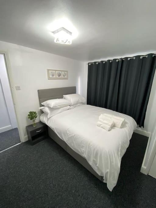 2 Bedroom Flat In Londra Dış mekan fotoğraf